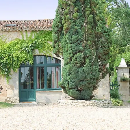 Manoir De Longeveau Pillac Room photo