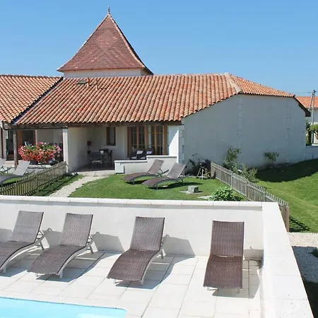 Manoir De Longeveau Pillac Room photo