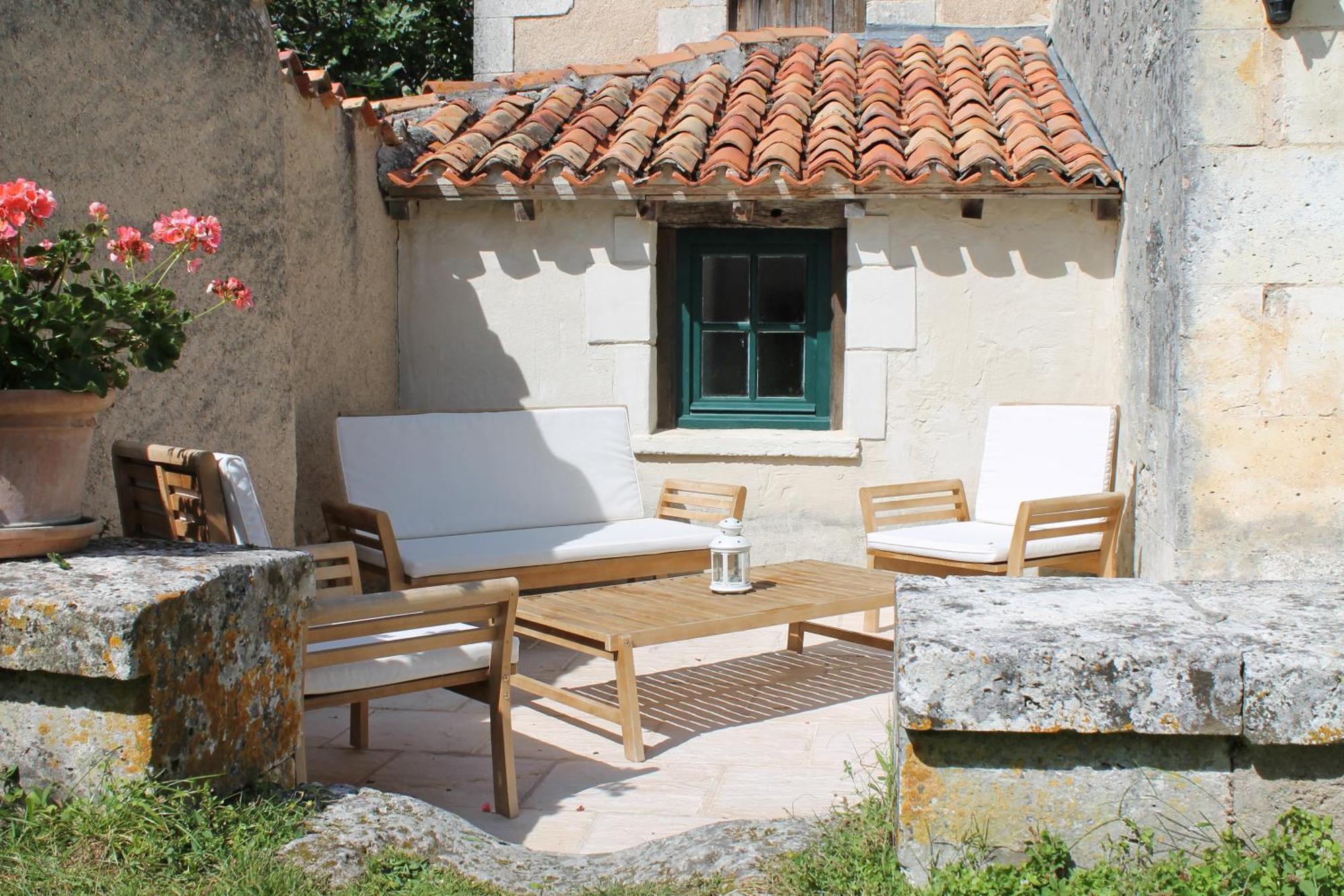 Manoir De Longeveau * Pillac