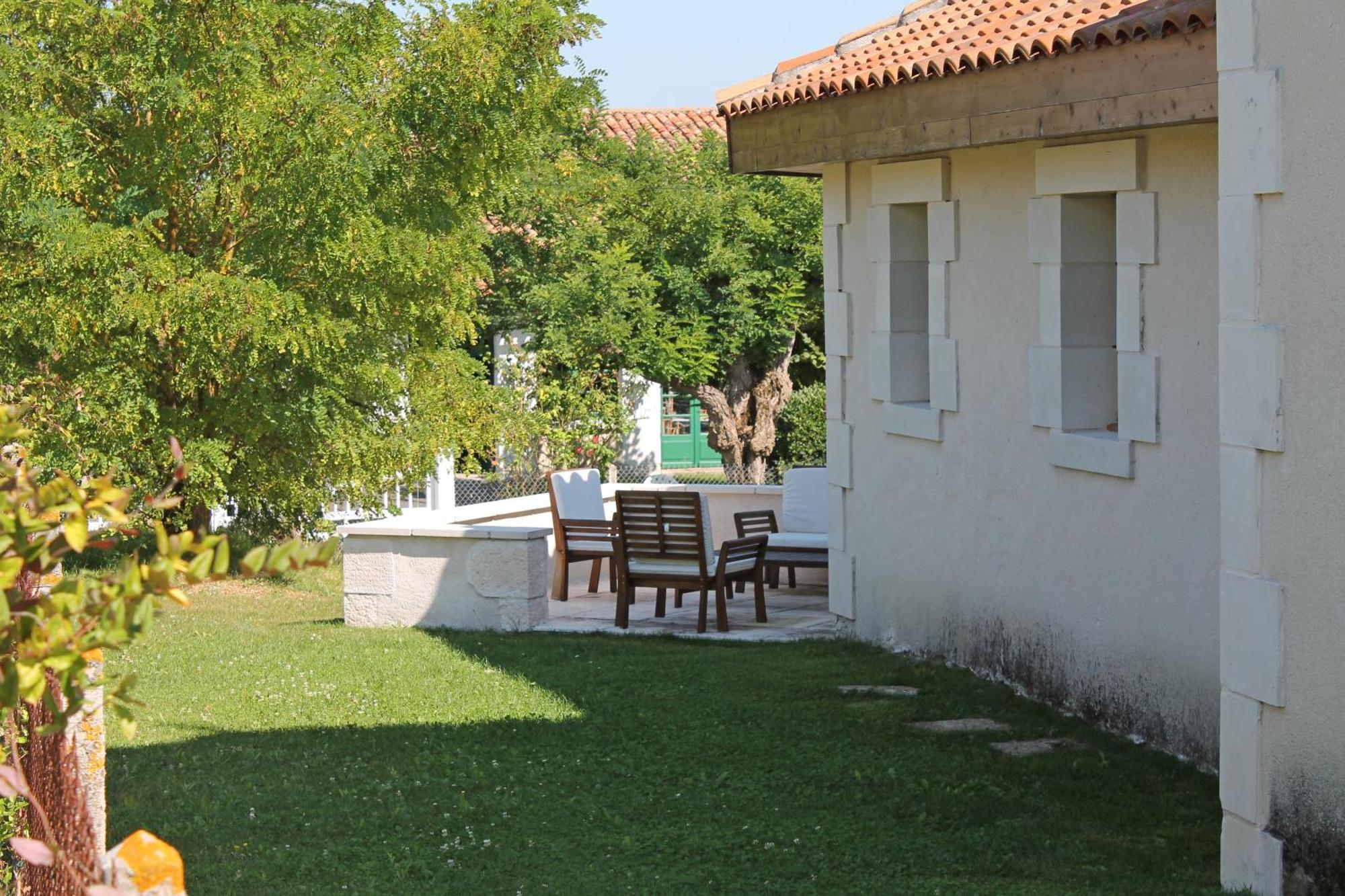 Manoir De Longeveau * Pillac